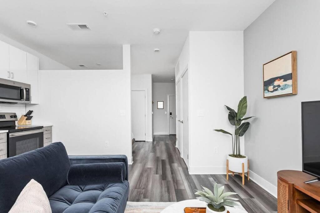 Mid-Century Modern Studio Cozysuites Downtown Indianapolis Bagian luar foto
